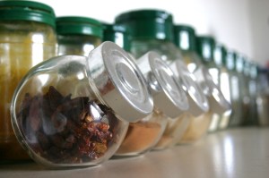 spices-1477563-640x425